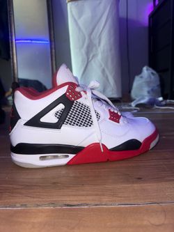 🔥 Jordan 4 Black Cats + Fire Reds Size 10 🔥 Need Gone ASAP