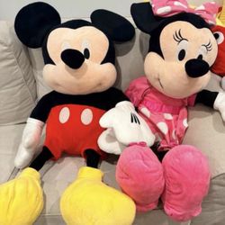 Jumbo Mickey And Minnie