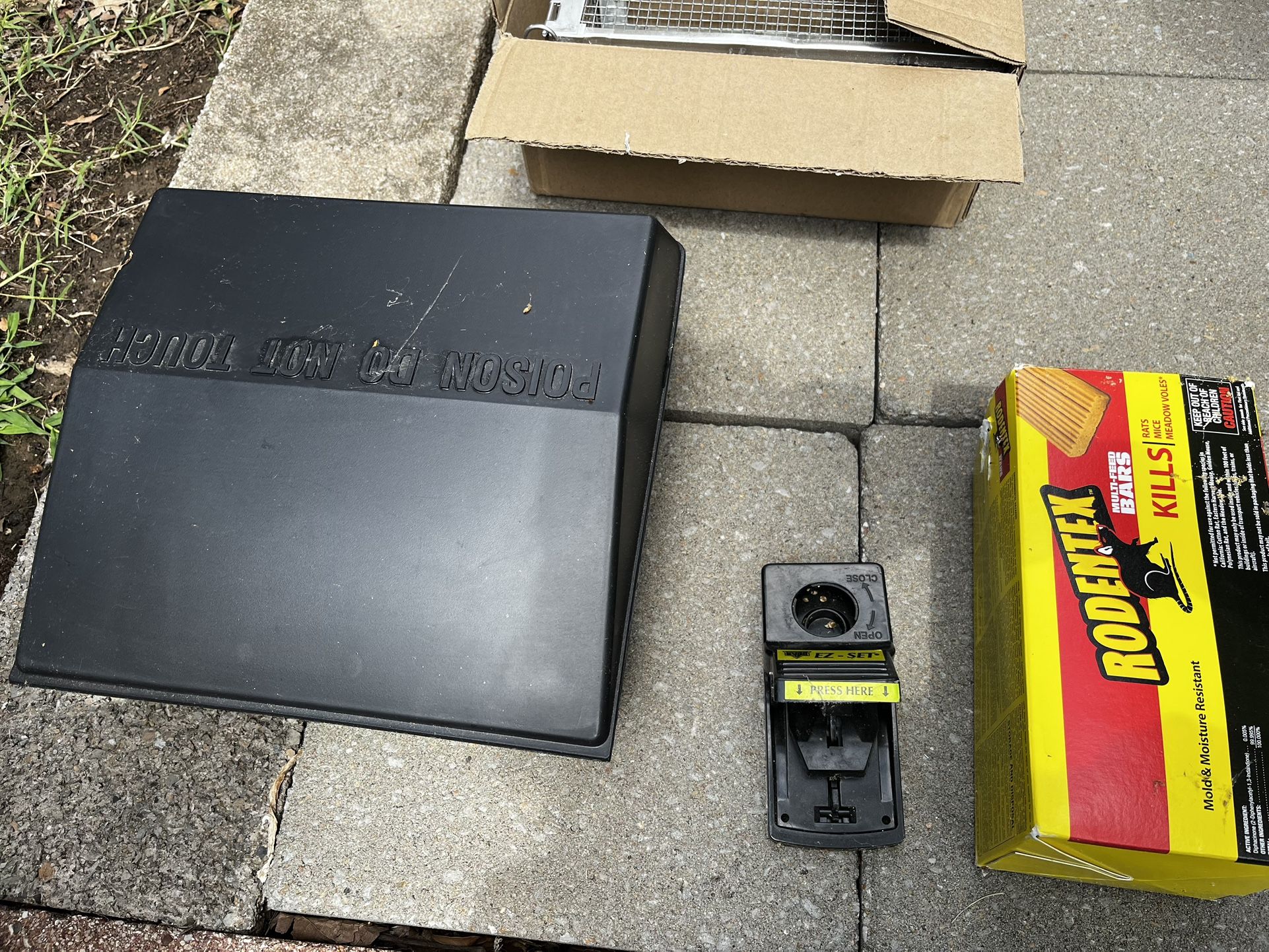 Various Rat Traps (as shown)