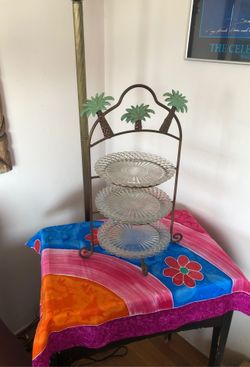 Beautiful Plate Stand