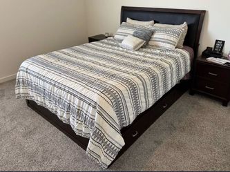 4 Piece Queen Bedroom Set + mattress