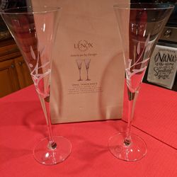 "NIB" GIFT  Lenox "Opal Innocence" Champagne Flutes
