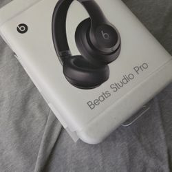 Beats Studio Pro