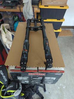 KKE 34 Factory Triple Crown Fork