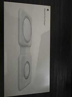 Apple MagSafe Duo - Wireless Charger with Fast Charging Capability, Type C Wall Charger, Compatible with iPhone, AirPods and Watch