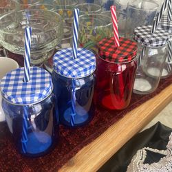 Cups 