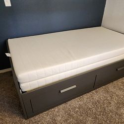 Brimnes Twin/King Pullout Bed