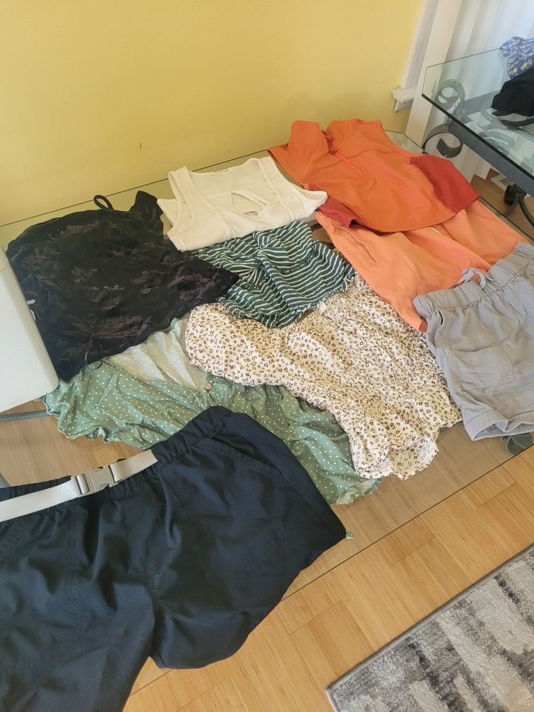 Teen Clothes S-M