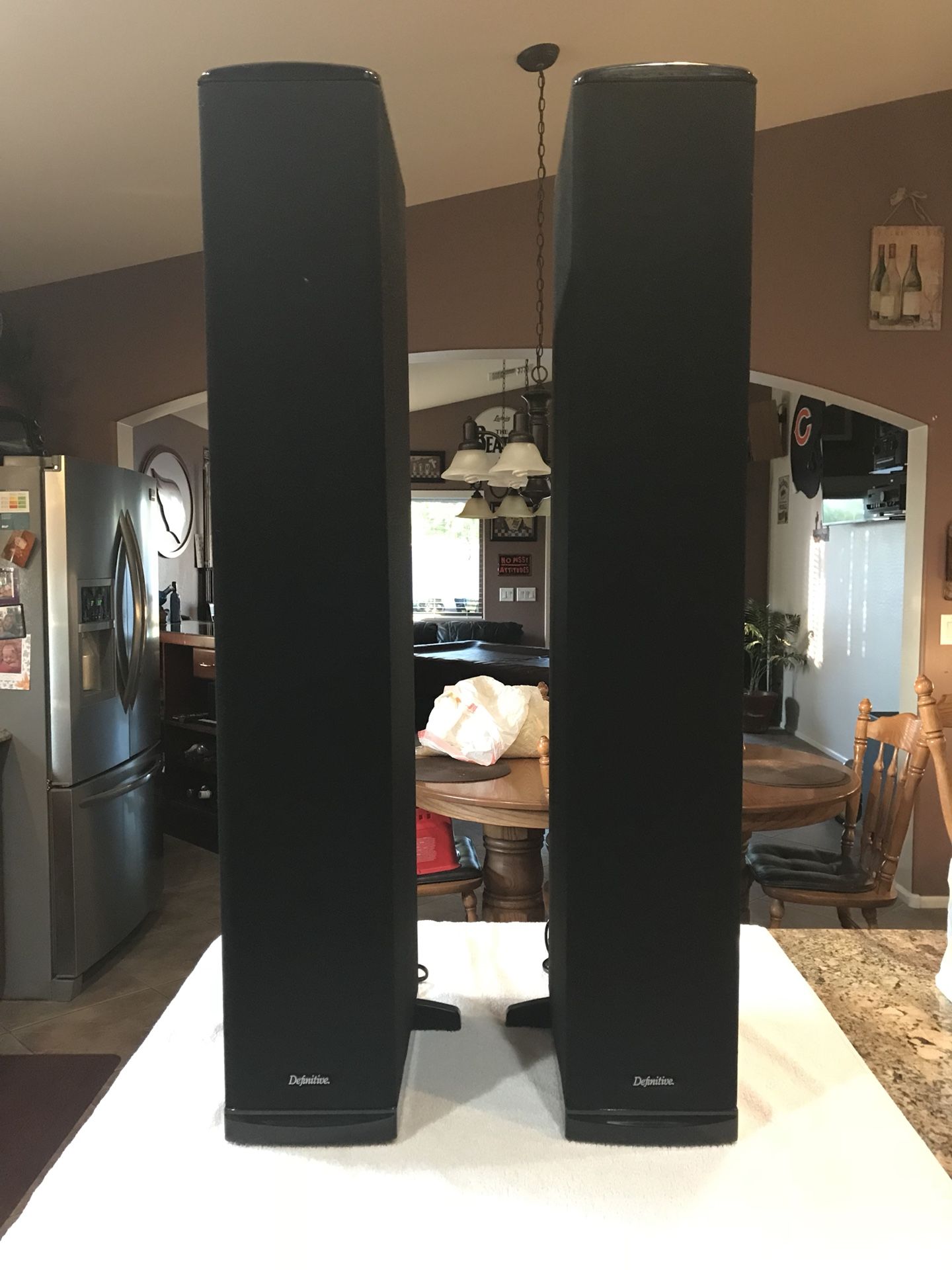 Definitive Technology BP-7006 Bipolar Tower Speakers with New 250 Watt Subs Built In