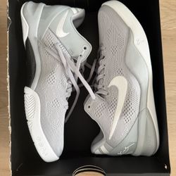 Nike Kobe 8 GS “Wolf Grey” Size 4.5 Youth