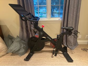 Peloton Bike