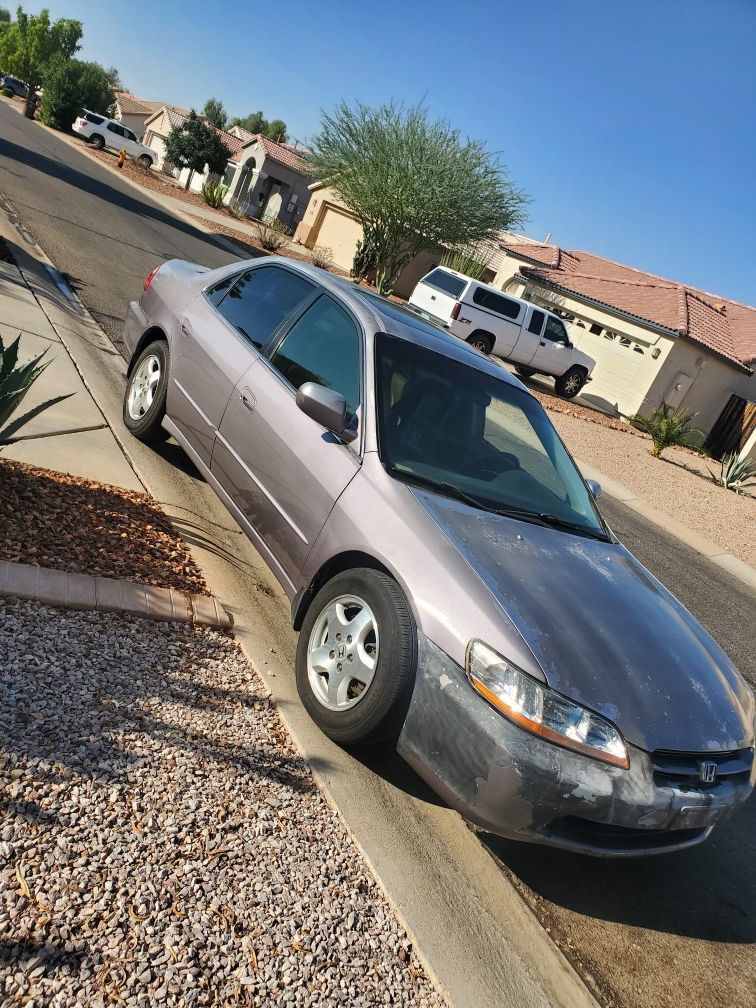 2000 Honda Accord