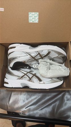 White Asics size 7