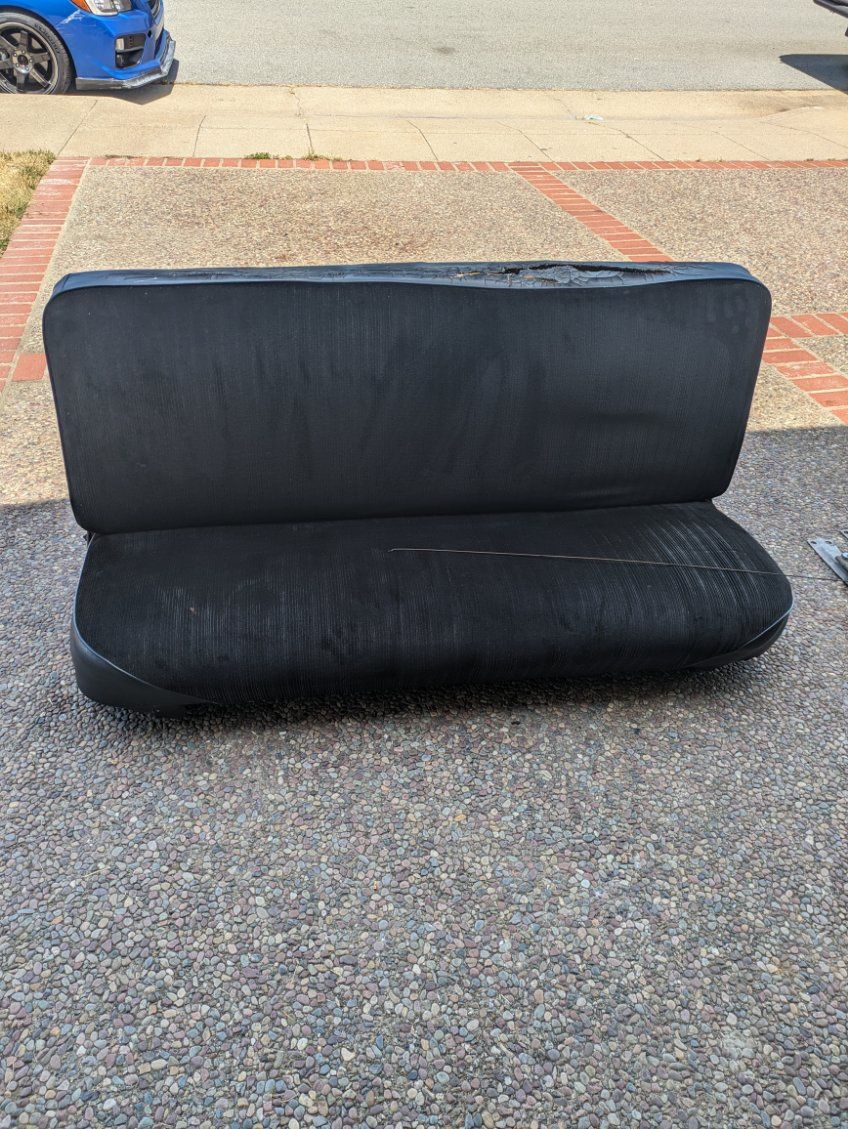 Bench Seat For FORD F100 Pick Up.