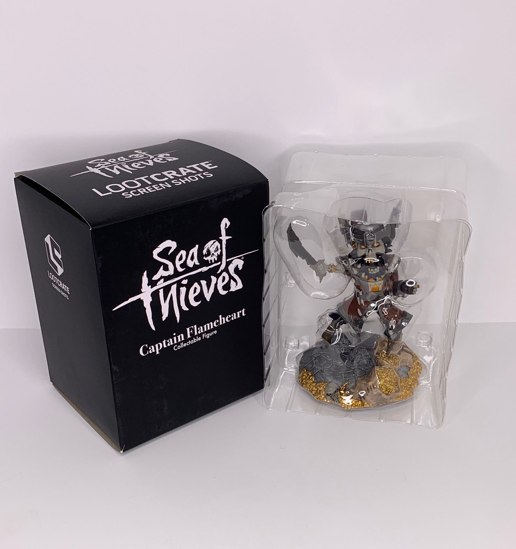 SEA OF THIEVES CAPTAIN FLAMEHEART COLLECTIBLE FIGURE NEW IN BOX Loot Crate Exclusive