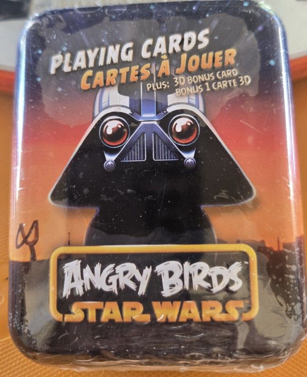 ANGRY BIRDS-STAR WARS PLAYING CARDS IN COLLECTORS TIN
