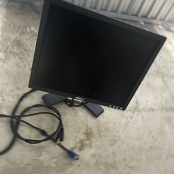 Dell Monitor 17–19 inch with stand – Works great