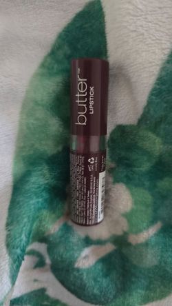 Nyx butter lipstick bls11 moonlit night