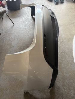2023-2025 TESLA MODEL Y REAR BUMPER 