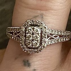 Brilliance Fine Jewelry Engagement Ring