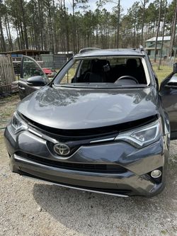 Auto Glass Replacements