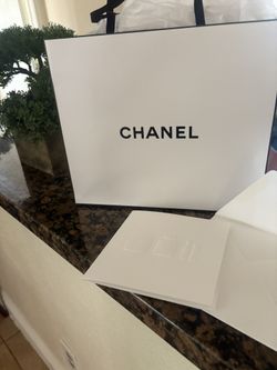 New Chanel Gift Bag & Card