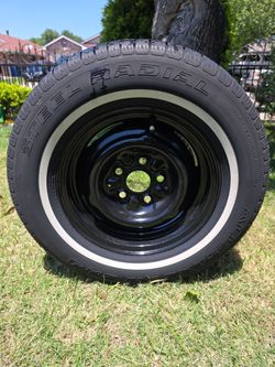 14" Ford mustang rim and tire