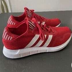 Adidas  Size 5 --womens Brand New