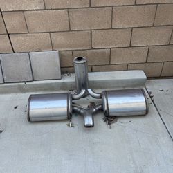 OEM 2018 HONDA CIVIC SI REAR MUFFLER    EXCELLENT CONDITION