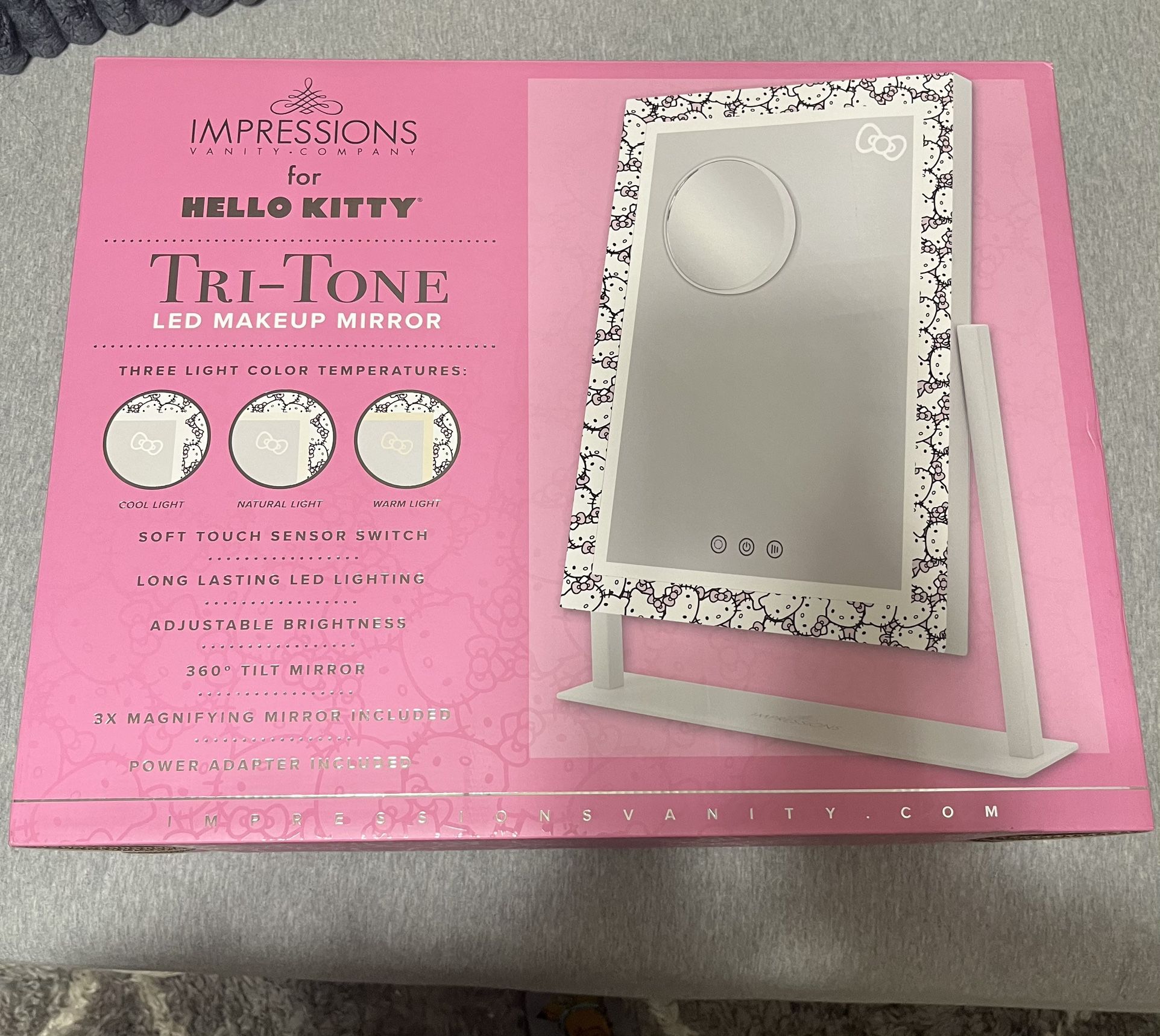 Hello Kitty Tri-tone LED Makeup Mirror