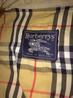 Vintage Burberry Burberry's Trenchcoat