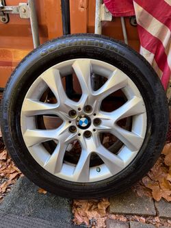 19" BMW Wheel with 255/50r19 Tire