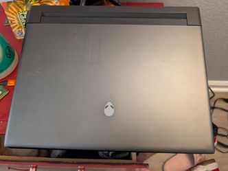 Alienware M16 R1 i9 13th gen 2.2ghz 32gb of ram 1.5tb SSD rtx 4080 12gb powerhouse