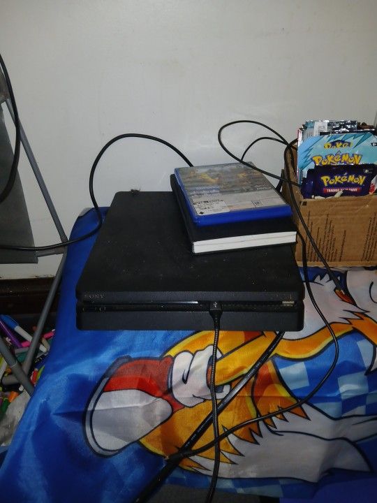 Ps4 Slim 1 Tb 8 Games Included