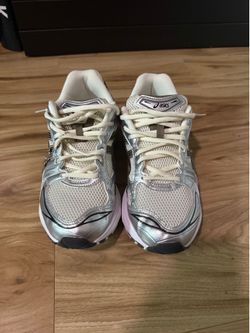 ASICS GEL-Kayano 14 size 11