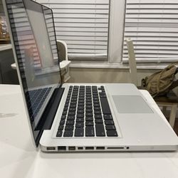 MacBook Pro