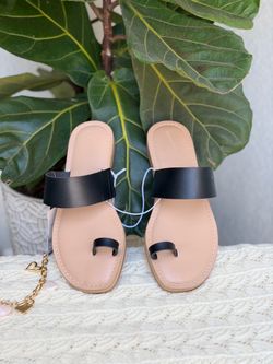 Universal Thread Black Beige Flat Sandals Memory Foam Slip On Women's all size