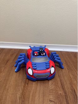 Hasbro Marvel Spidey & His Amazing Friends Ultimate Web-Crawler Vehicle & Figures