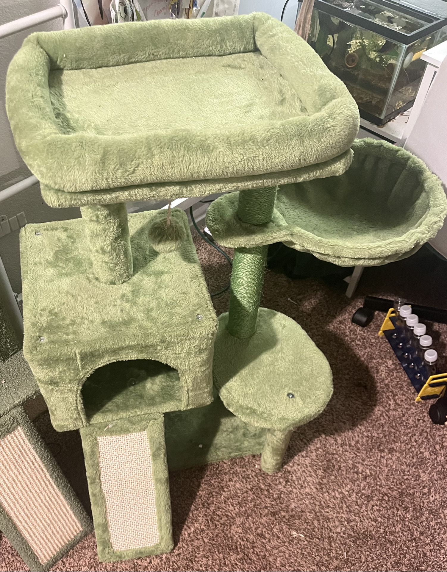 Medium-sized Cat Tree