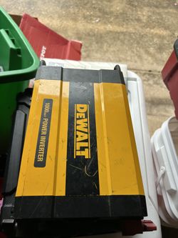 DeWalt Power Inverter