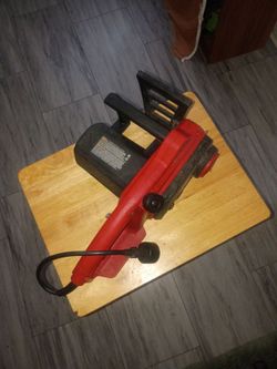 Electric cord chain Saw