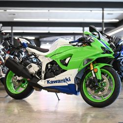 2024 KAWASAKI NINJA ZX10R 40TH ANNIVERSARY