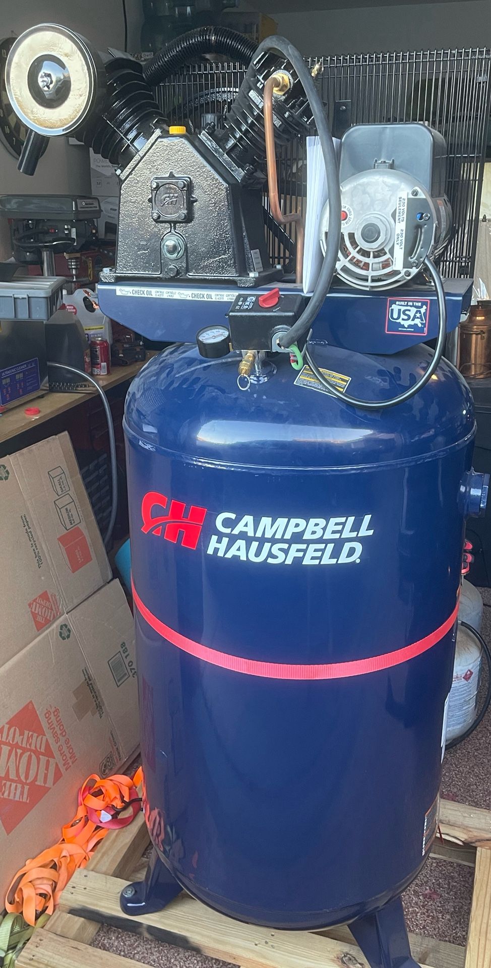 Campbell Hausfeld 80-Gallon Electric 175 PSI Vertical Air Compressor