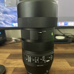 Sigma 100-400mm f/5-6.3 Contemporary Lens - Canon EF Mount - Excellent Condition