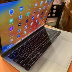 2020 MacBook Pro $(contact info removed) Air $499