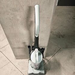 vacuum cleaner