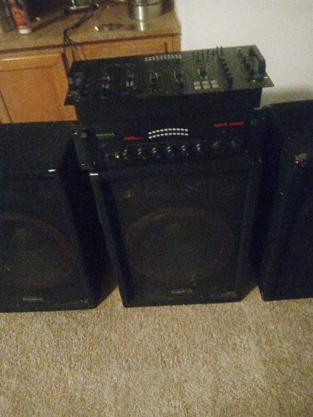 Turntable