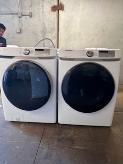 SAMSUNG WASHER AND ELECTRIC DRYER