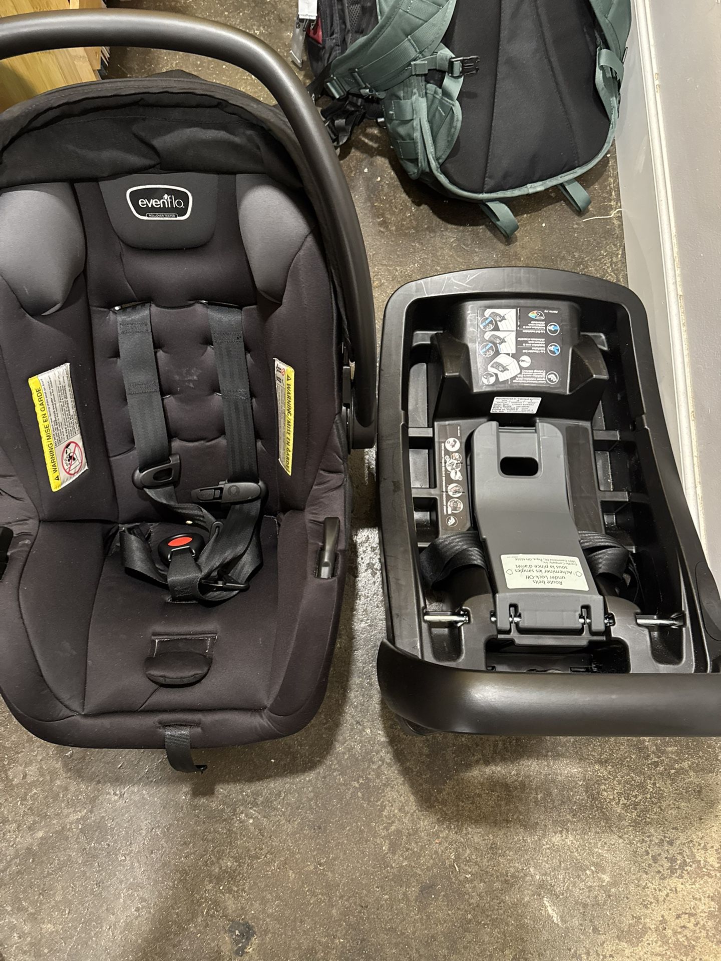 Evenflo Car seat