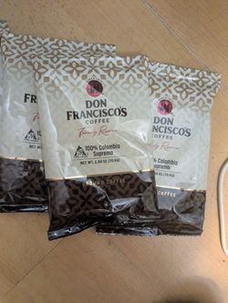 7 Don Francisco coffee packs